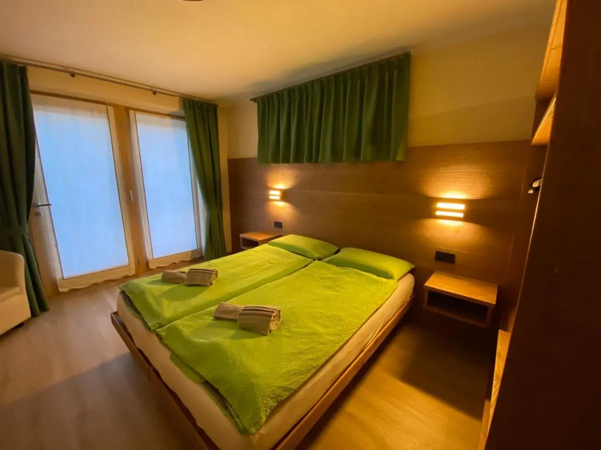 Apartment Alaska Charm House Livigno Italy
